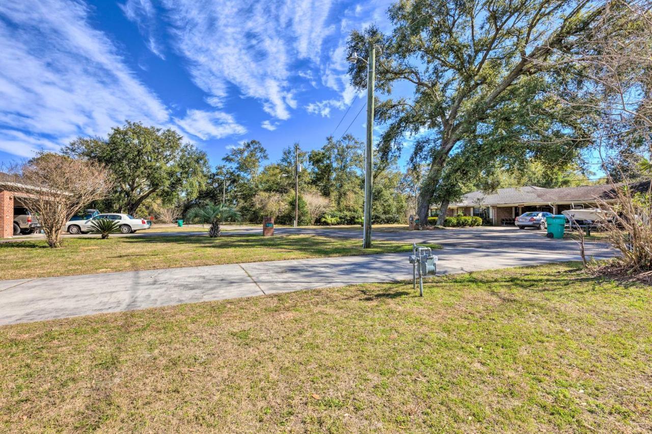 Stunning Gulfport Getaway About 1 Mi To The Beach Exterior foto