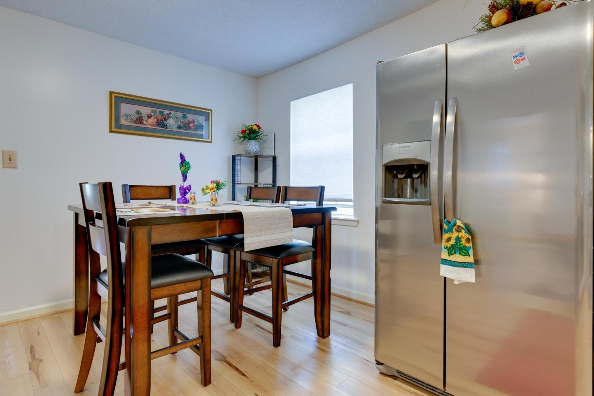 Stunning Gulfport Getaway About 1 Mi To The Beach Exterior foto